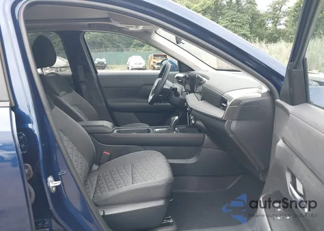 2025 Nissan Kicks Sv Intelligent Awd from USA, damaged, VIN 3N8AP6CB6SL397434